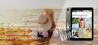 Frau liest am Strand. Link zur Onlineausgabe unseres Sommer Büchermagazins.