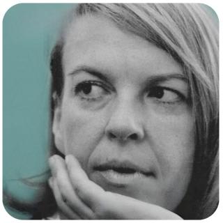 Foto von Ingeborg Bachmann. Link zu unserem Onlineschaufenster Horizonte erweitern.